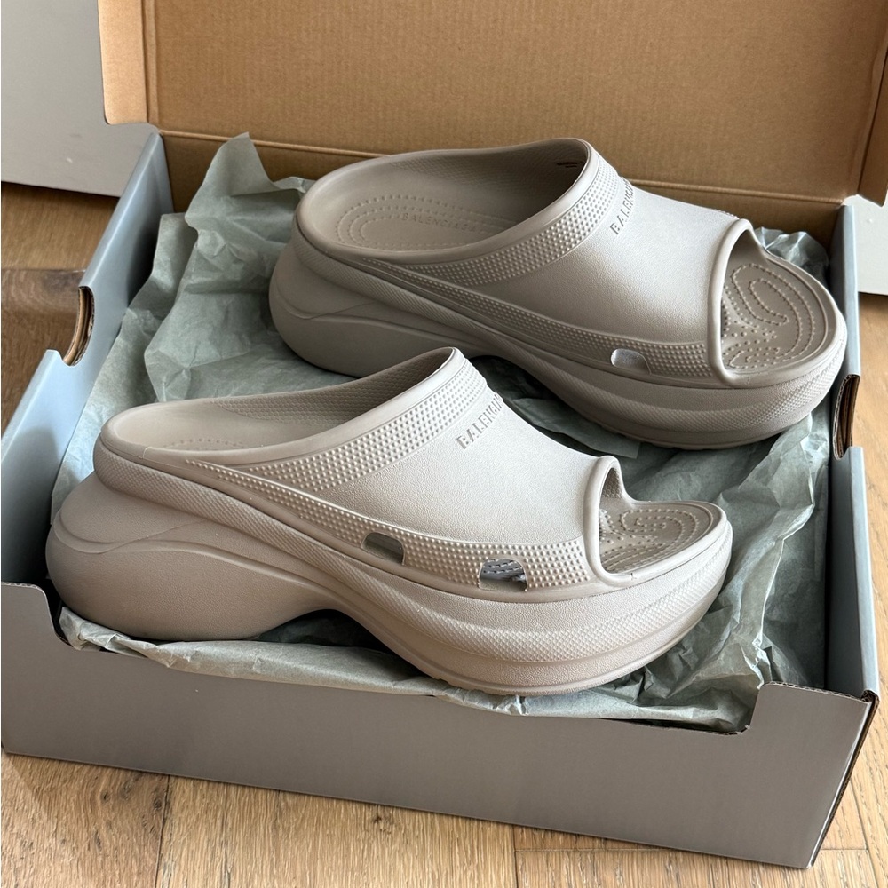 Balenciaga Platform Slide Sandals